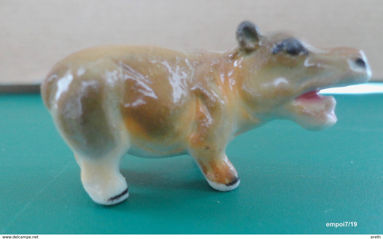 HIPPOPOTAME Miniature En Porcelaine - Animals