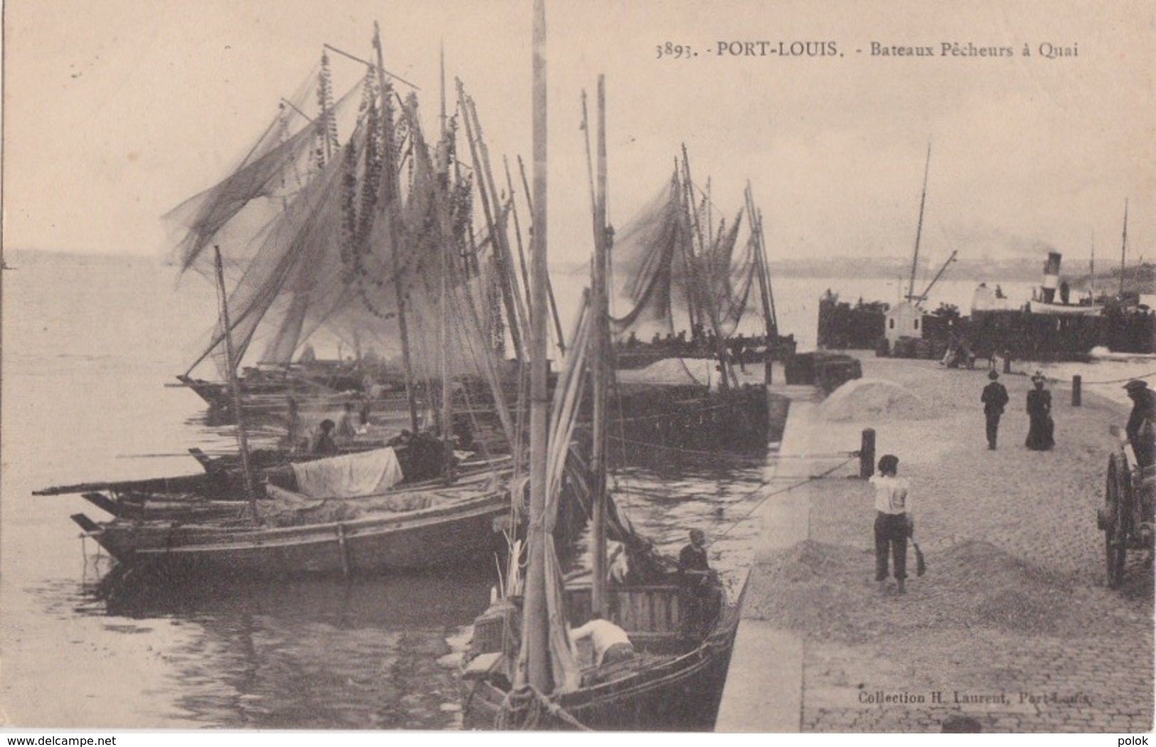 Bv - Cpa  PORT LOUIS - Bateaux Pêcheurs à Quai - Port Louis