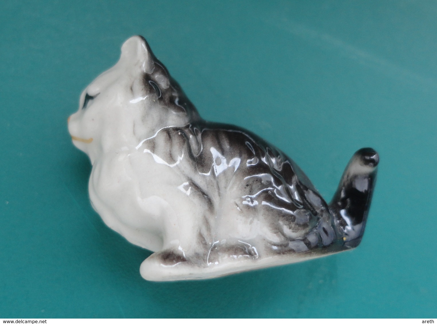 Petit CHAT Miniature En Porcelaine - Animaux