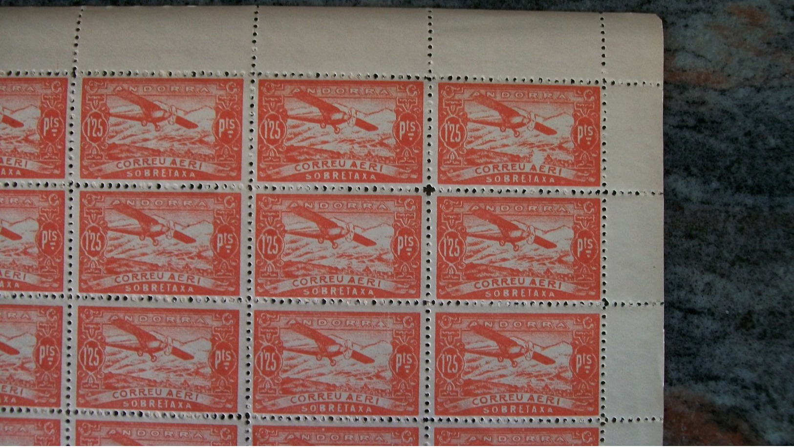 Andorra Española 1932 Correo Aereo Hojita De 1,25Pts.(x 50)  Ed. NE 17**(MNH)-22.50 EUR - Collections (sans Albums)