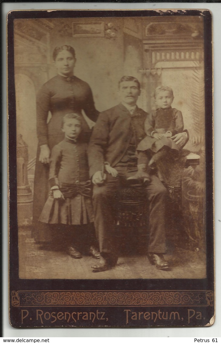 Photo De Cabinet - Studio Portrait Family - Photograph P. ROSENCRANTZ - TARENTUM (Pennsylvania) - Anciennes (Av. 1900)