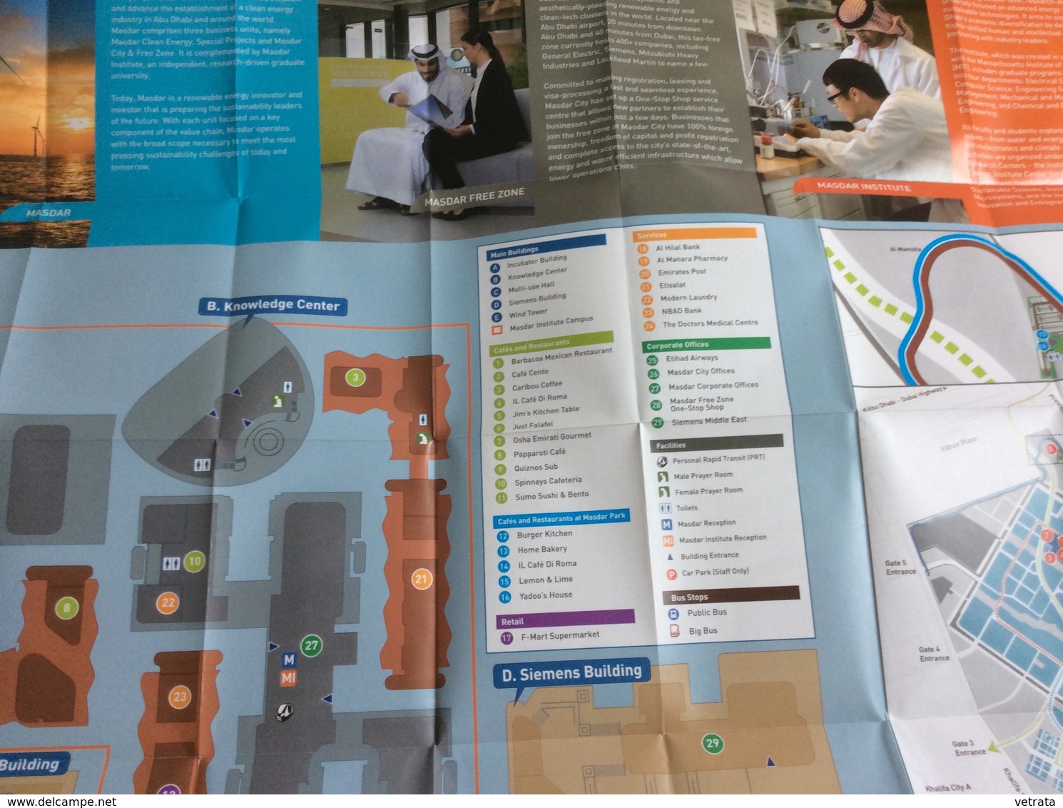 Masdar City, Abou Dabi, Émirats Arabes Unis, Masdar City Visitor's Map (dépliant : 11,5x8,5 Cm - 56x44 Cm, Déplié) - Asie