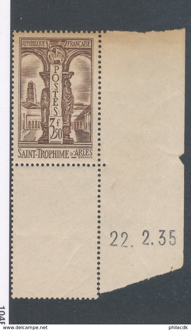 FRANCE - N°YT 310 NEUF** SANS CHARNIERE AVEC PETIT COIN DATE DU 22/3/1935 - COTE YT : 90€ - 1935 - Unused Stamps