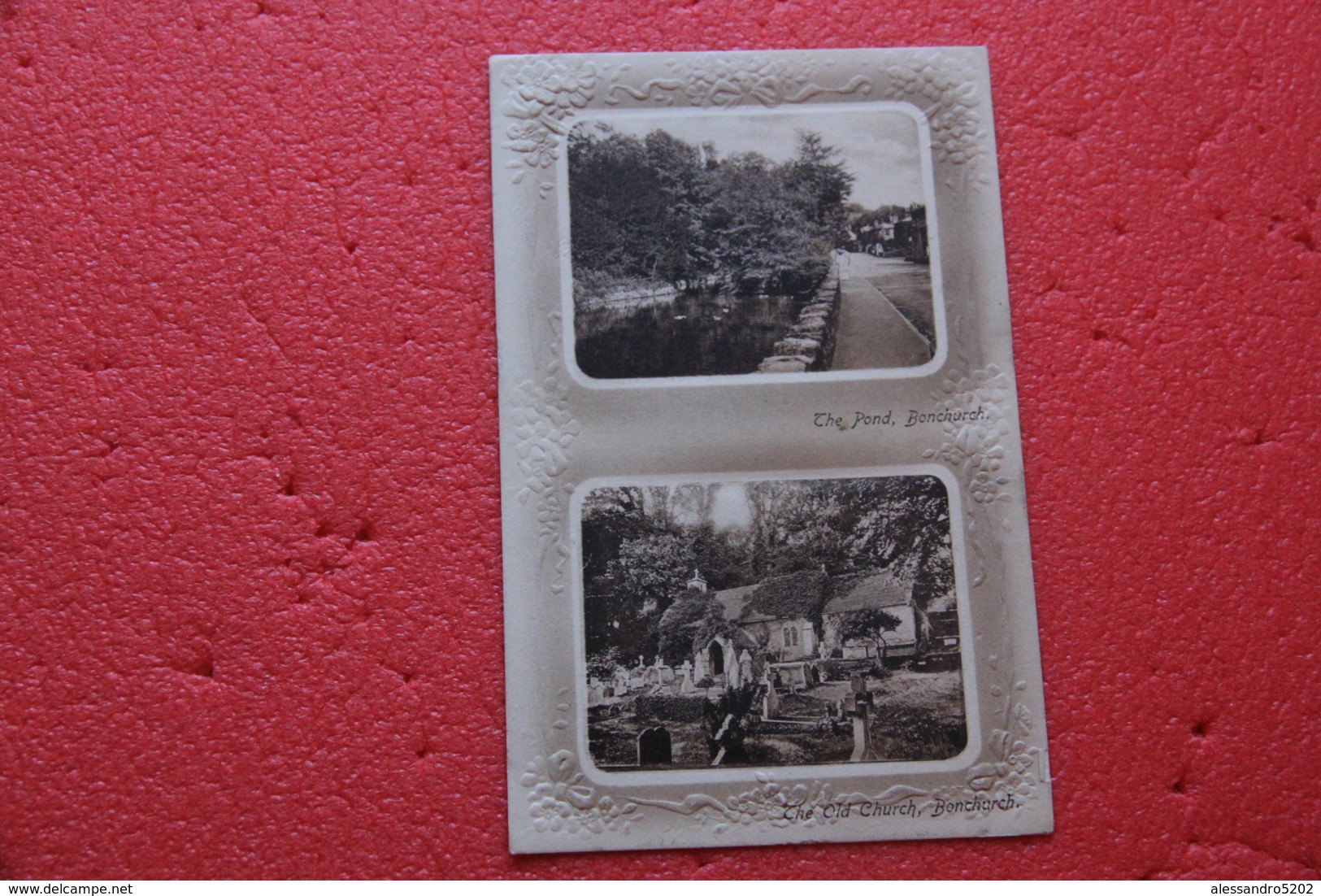 Isle Of Wight Bonchurch The Pond And The Old Church NV Embossed Card - Autres & Non Classés