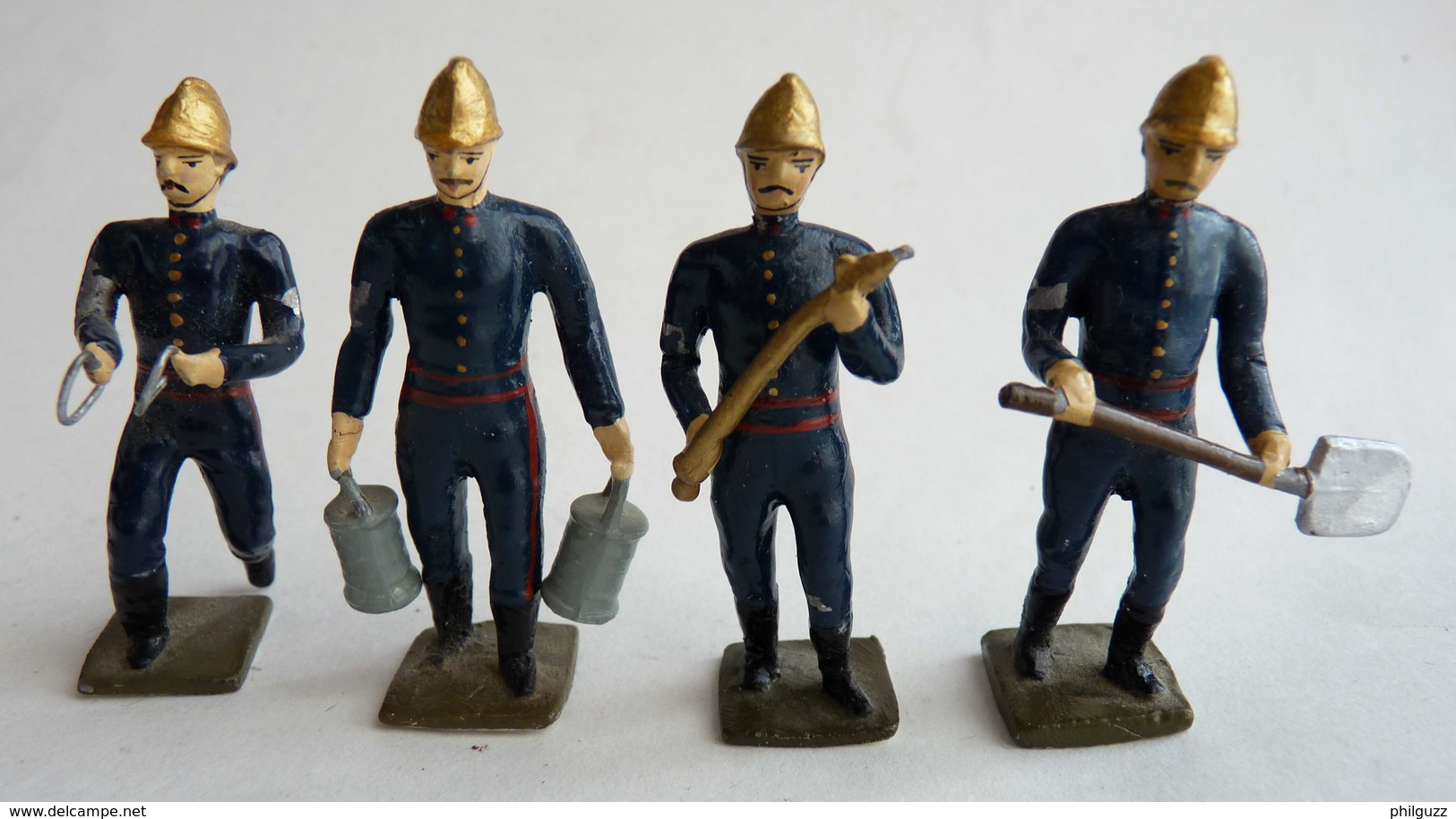 LOT 4 FIGURINES EN PLOMB CREUX CBG MIGNOT 4 POMPIERS DE PARIS DEBUT XIX ème Siècle FIGURINE - Soldats De Plomb