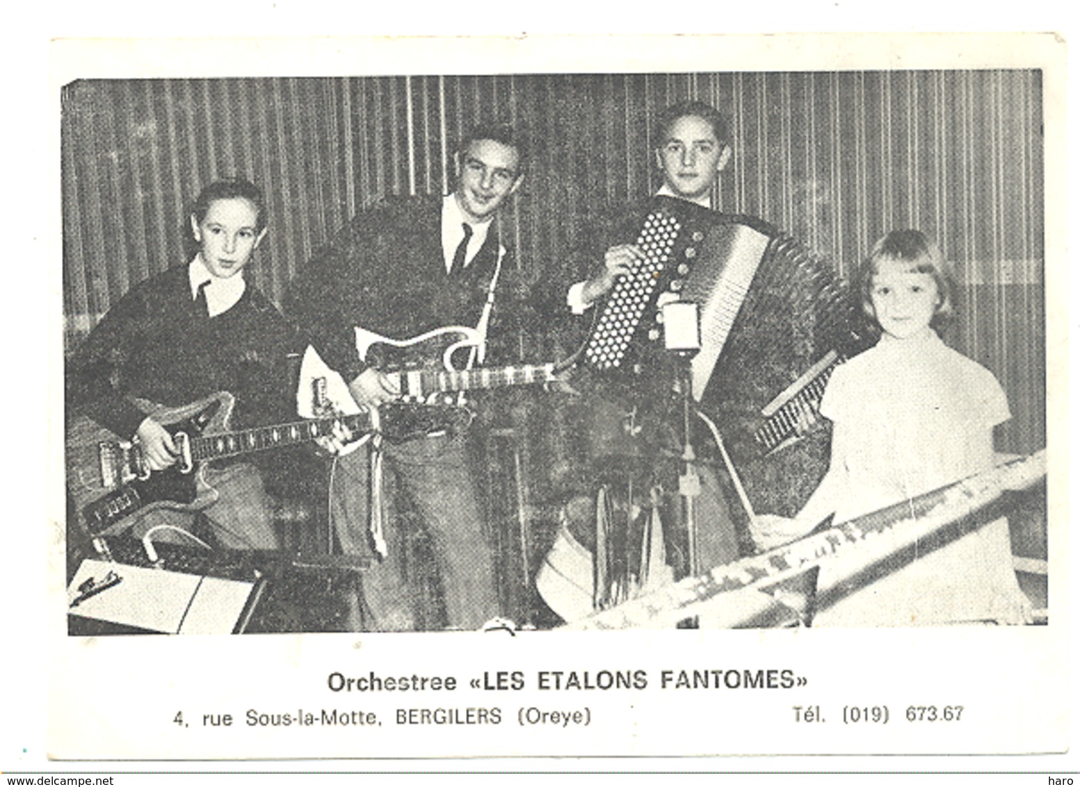 Photo (grandeur Carte Postale ) De L'orchestre " Les Etalons Fantômes " BERGLIERS ( Oreye) , Spectacle, Musique,  (b256) - Oreye