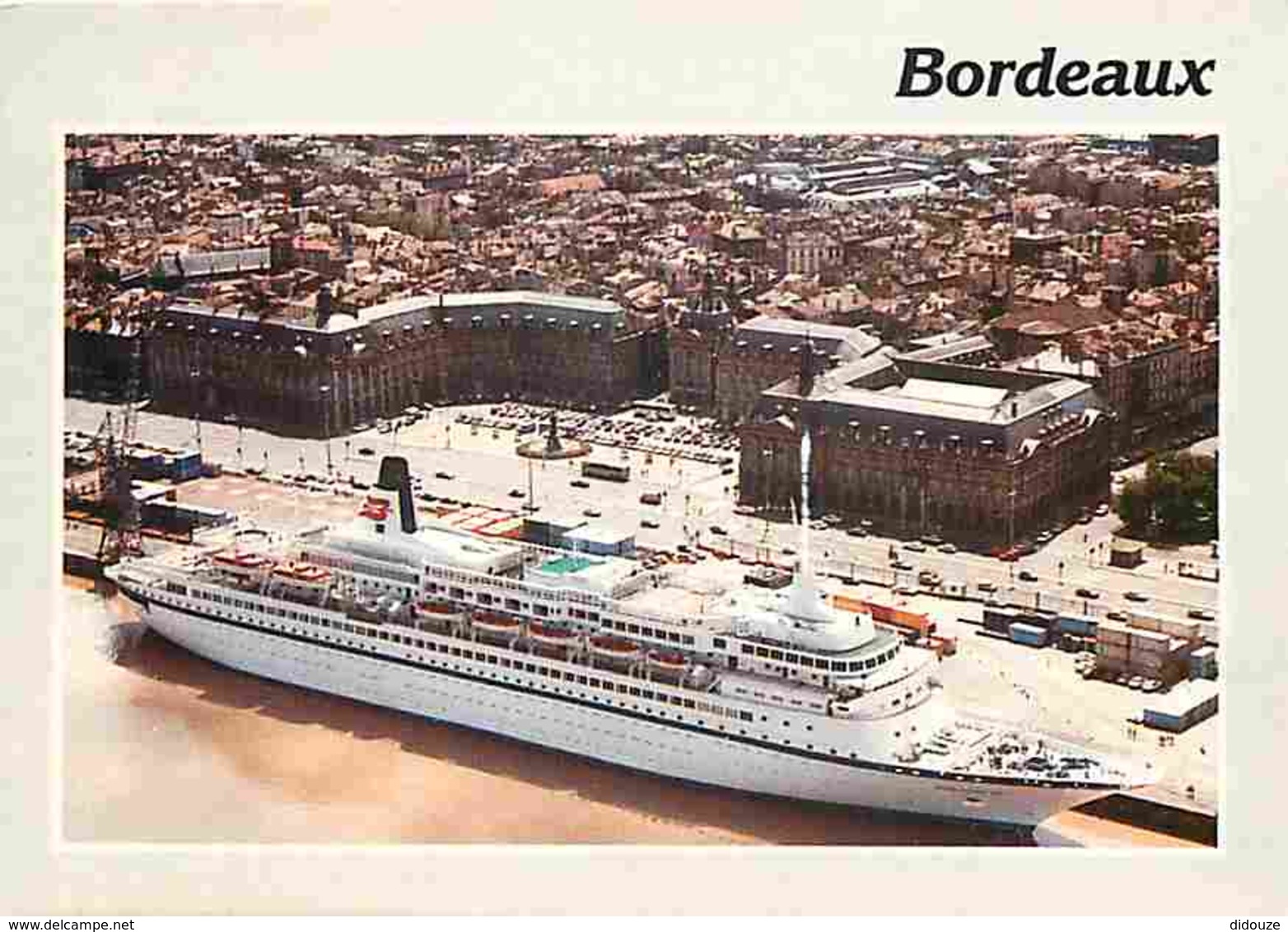 Bateaux - Paquebots - Bordeaux - Le Port Devant La Place De La Bourse - Flamme Postale De Montendre - Voir Scans Recto-V - Dampfer