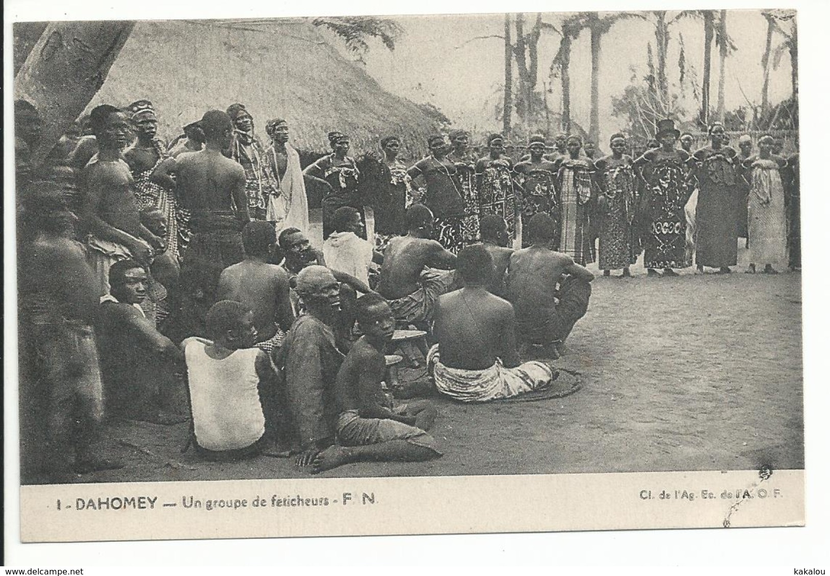 DAHOMEY Un Groupe De Féticheurs - Dahomey