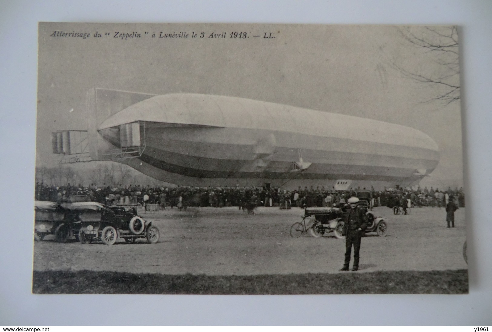 CPA DIRIGEABLES DIRIGEABLE. Lunéville. LE ZEPPELIN. 3 4 Avril 1913. - Airships