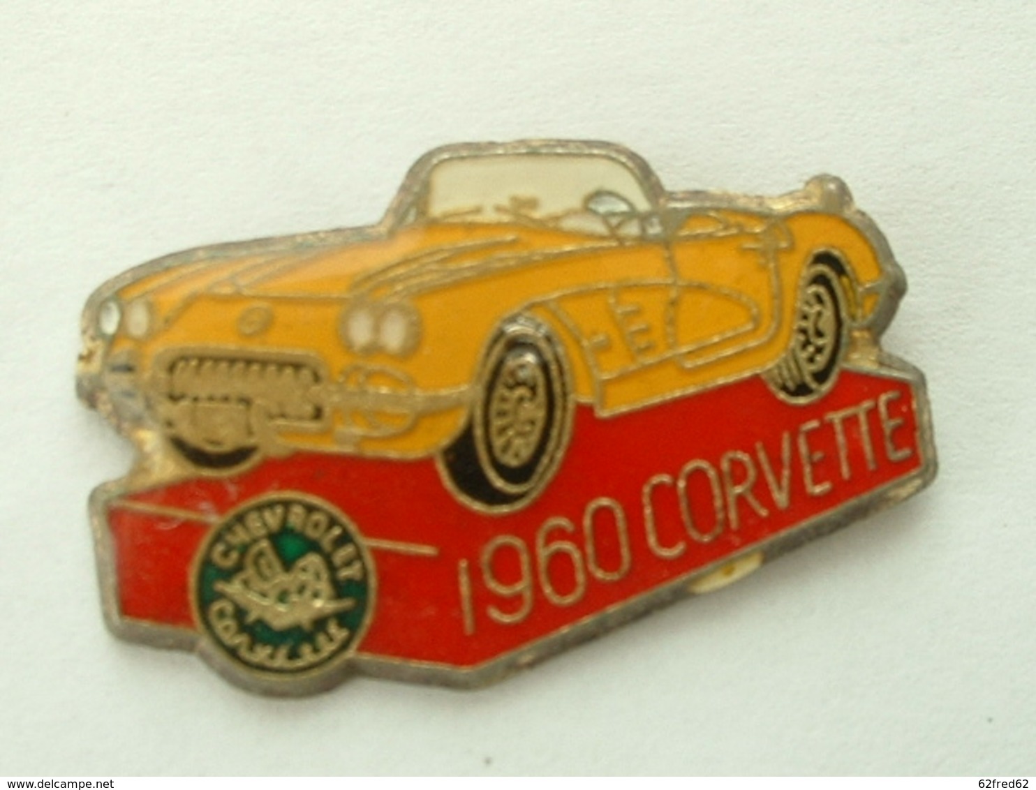 Pin's CORVETTE 1960 - Corvette