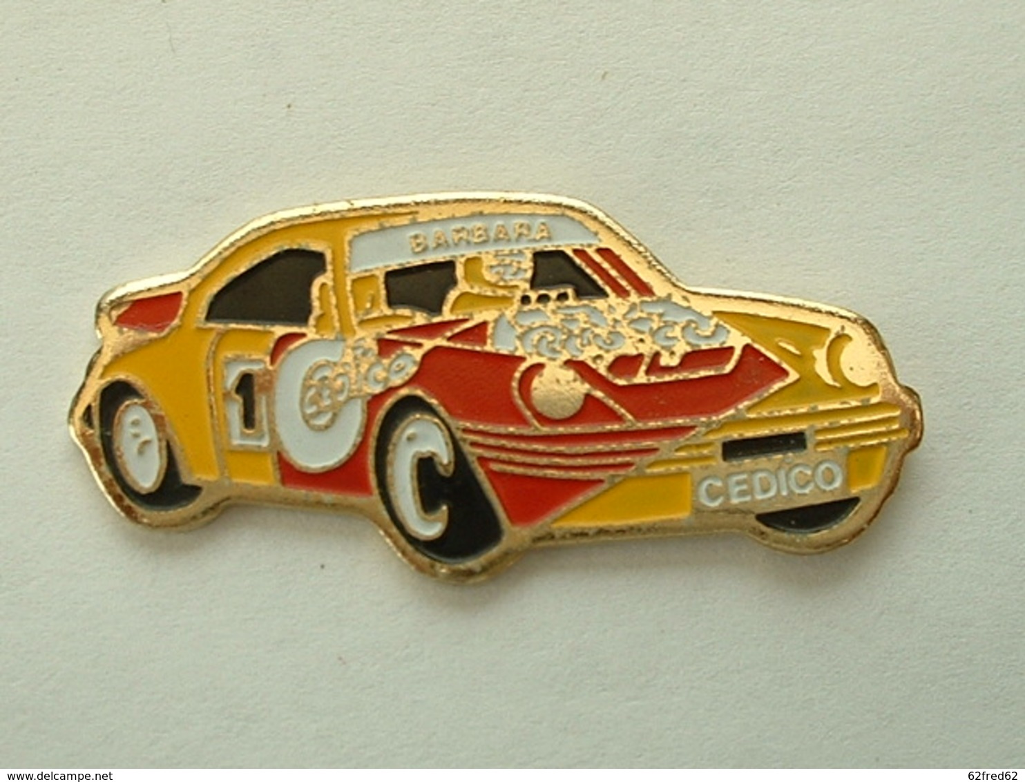 Pin's PORSCHE 911 - RALLYE CEDICO - BARBARA - Porsche