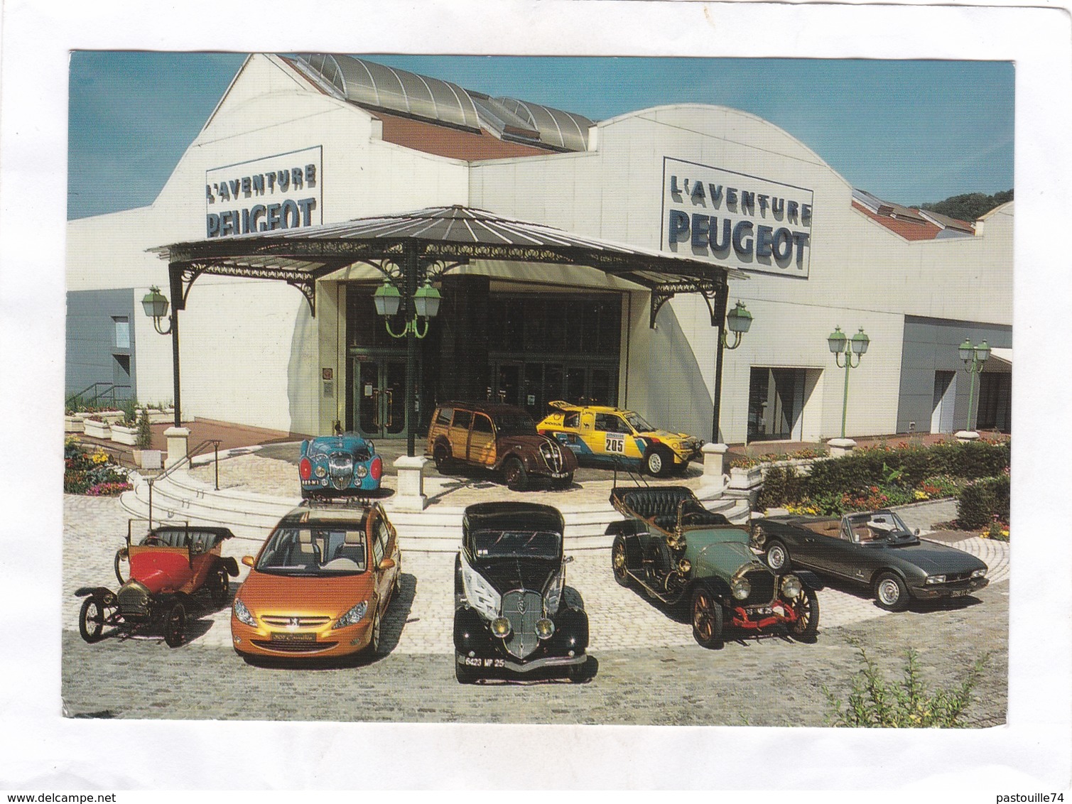 CPSM : 15 X 10,5  -   Musée De L'Aventure PEUGEOT  -  SOCHAUX.  Entrée  Du  Musée. - Sochaux