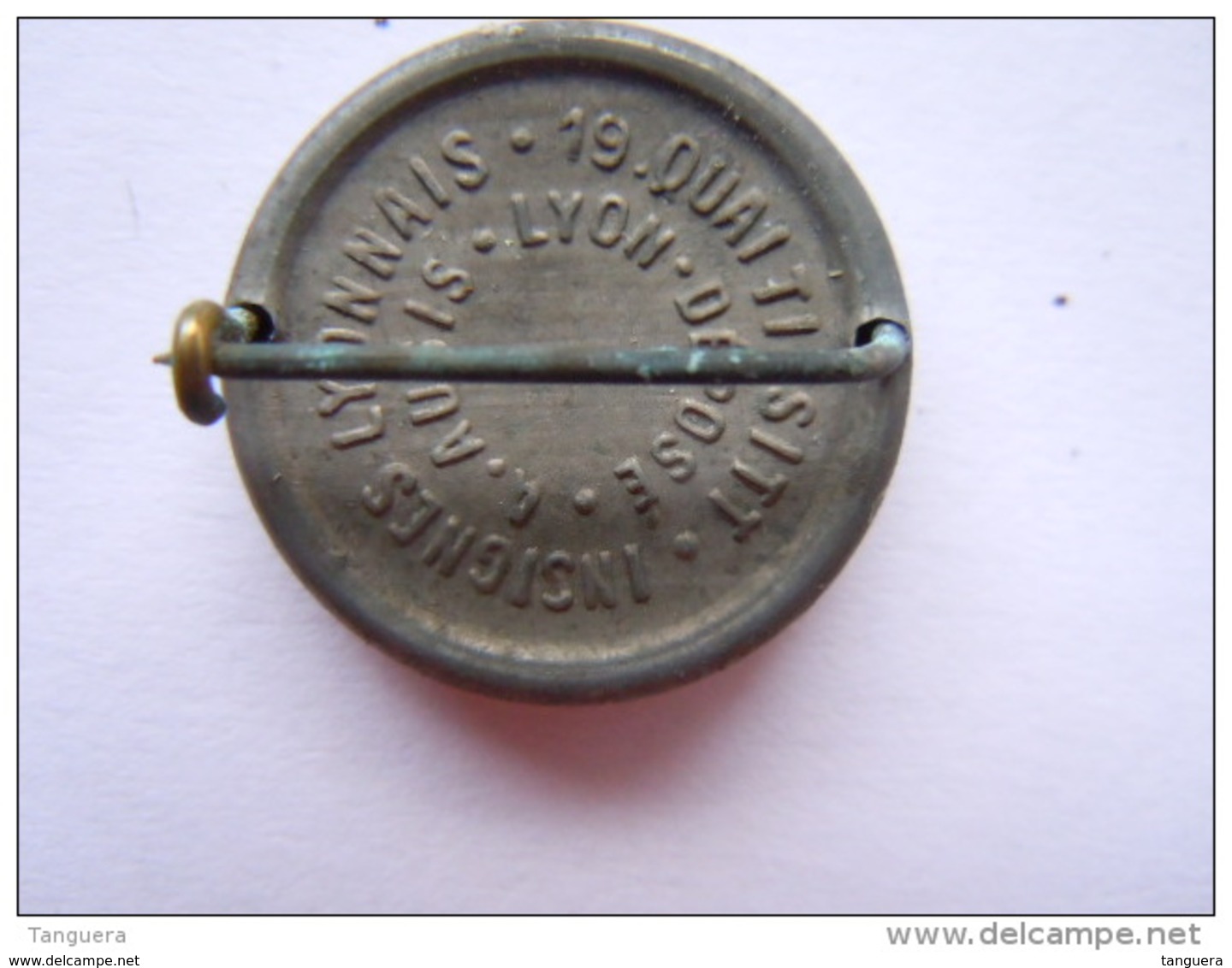 Speldje Eplinglette Insigne Badge "Hoop En Heil Van Belgiê"  Insignes Lyonnais Diam 1,5 Cm - Andere & Zonder Classificatie