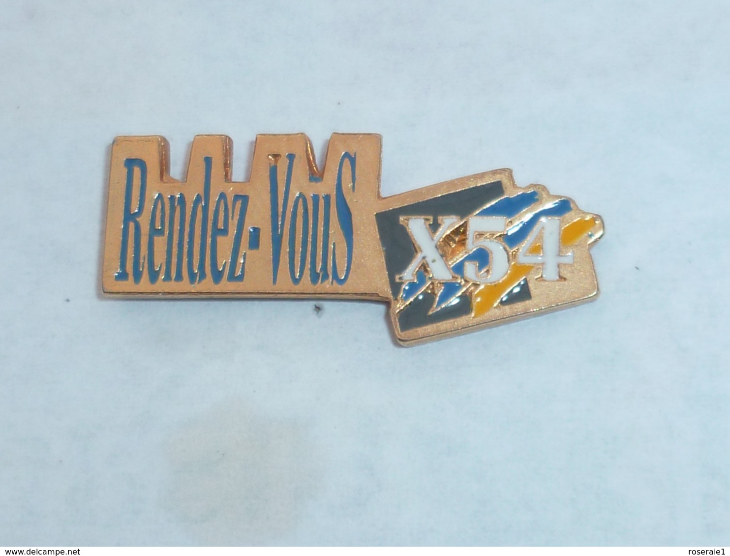 Pin's RENDEZ VOUS PROJET X54, RENAULT - Renault