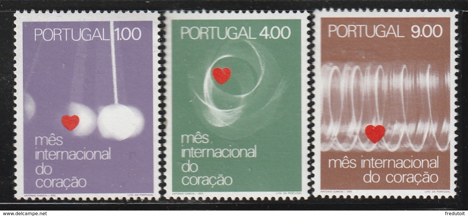 PORTUGAL - N°1147/9 ** (1972) Coeur - Ungebraucht