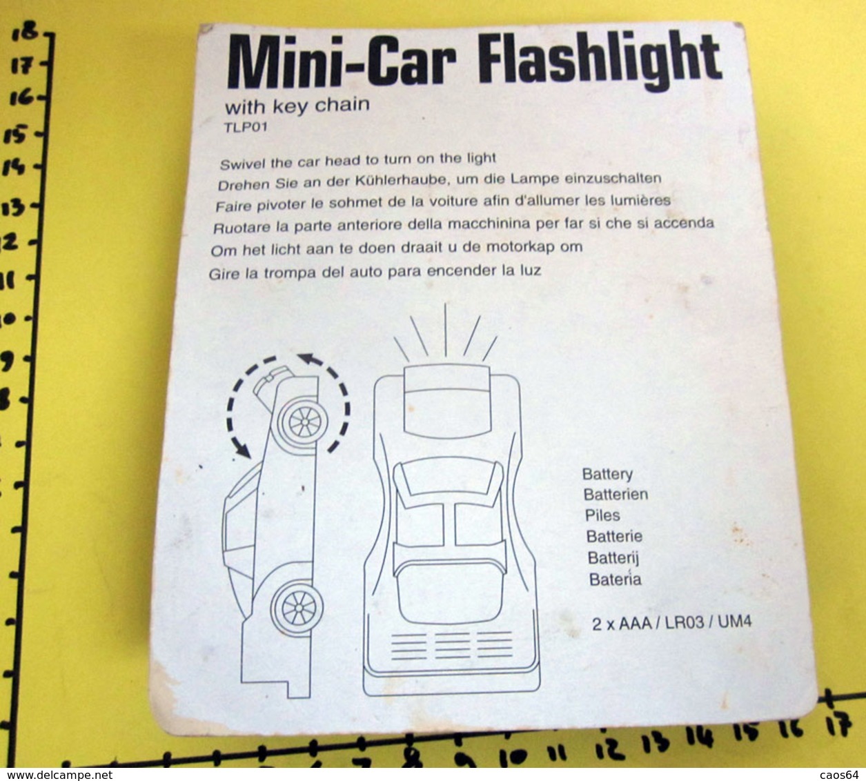 MINI-CAR FLASHLIGHT WITH KEY CHAIN NEW BLISTER - Collectors & Unusuals - All Brands