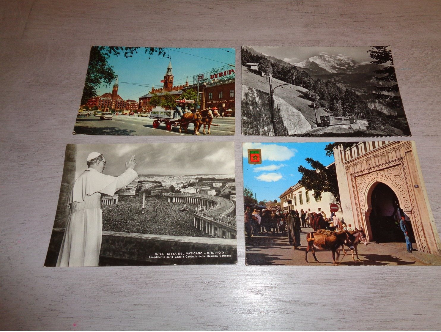 Beau grand lot de 800 cartes postales du monde + thèmes CSM grand format    800 postkaarten van de wereld -  101 scans