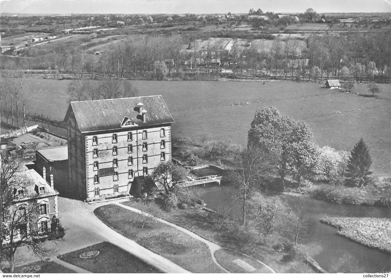 28-PIERRES- MOULIN DE PIERRES VUE SUR SAUNY - Sonstige & Ohne Zuordnung