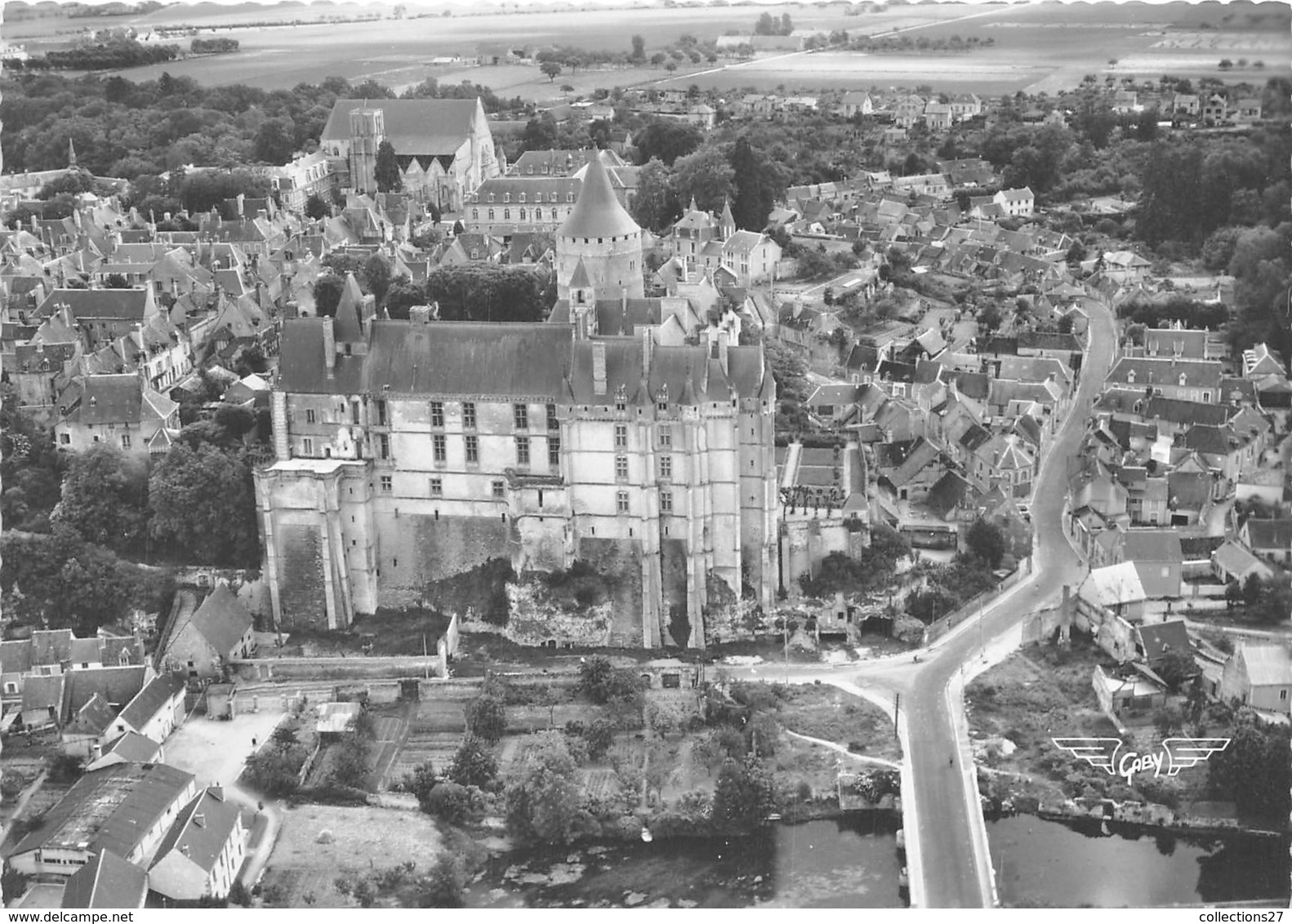 28-CHATEAUDUN-LE CHATEAU - VUE AERIENNE - Chateaudun