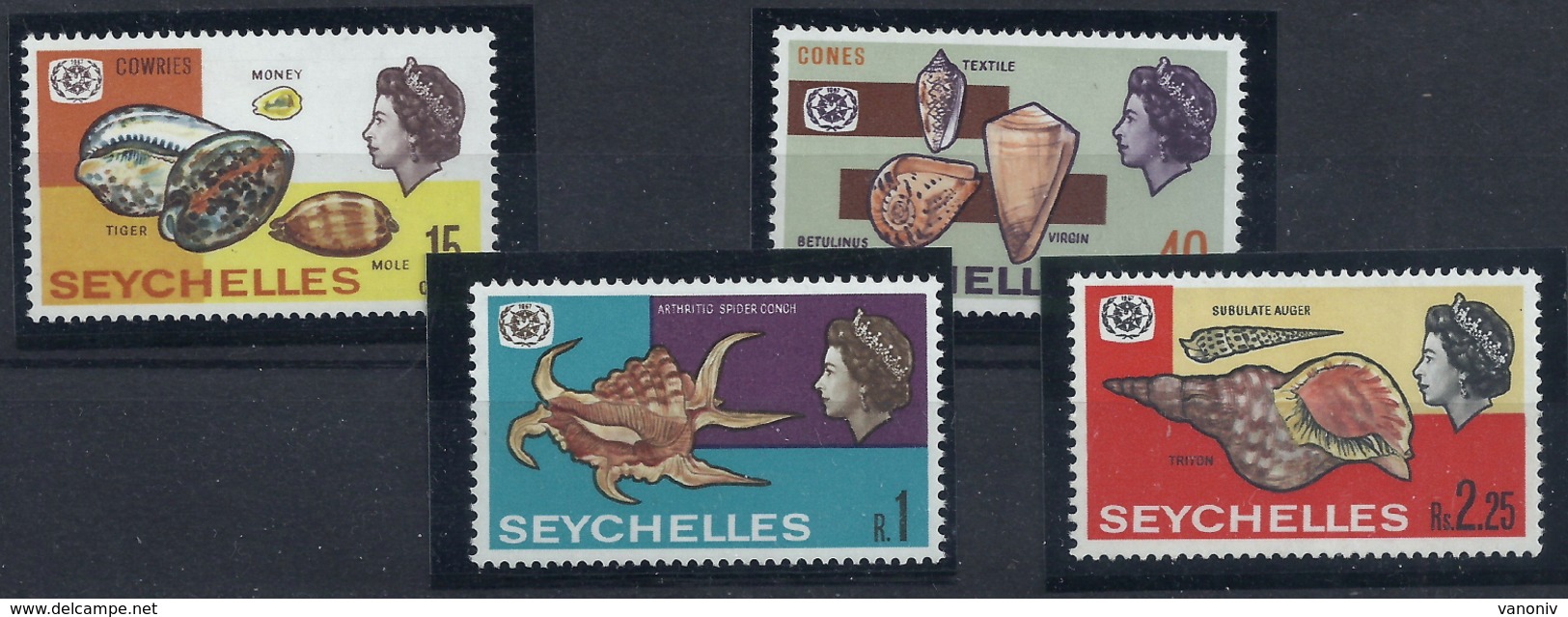 Seychellen 239/242 ** - Seychellen (1976-...)