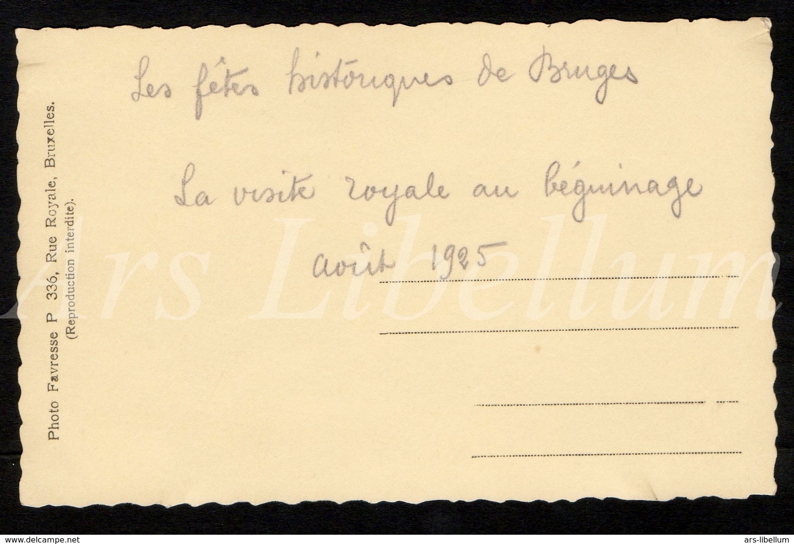 Postcard / CPA / ROYALTY / Belgique / België / Reine Elisabeth / Brugge / 1925 / Photo Favresse / Begijnhof - Brugge