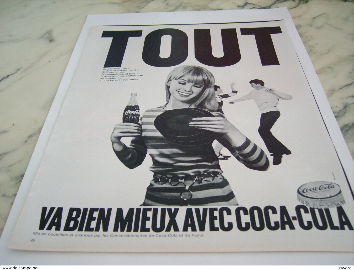 ANCIENNE PUBLICITE TOUT VA BIEN MIEUX AVEC   COCA COLA 1968 - Affiches