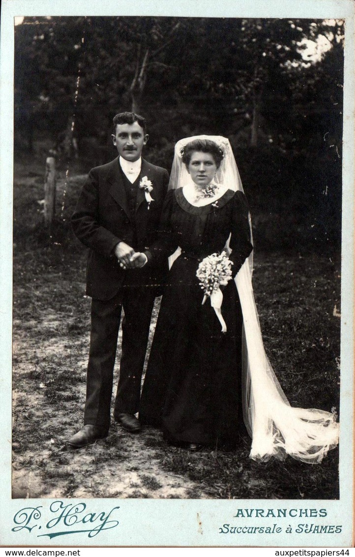 Gd Tirage Photo Albuminé Artistique Original Cartonné Portrait De Mariés D'Avranches, Coiffe & Bouquet Par Paul Hay Fils - Alte (vor 1900)