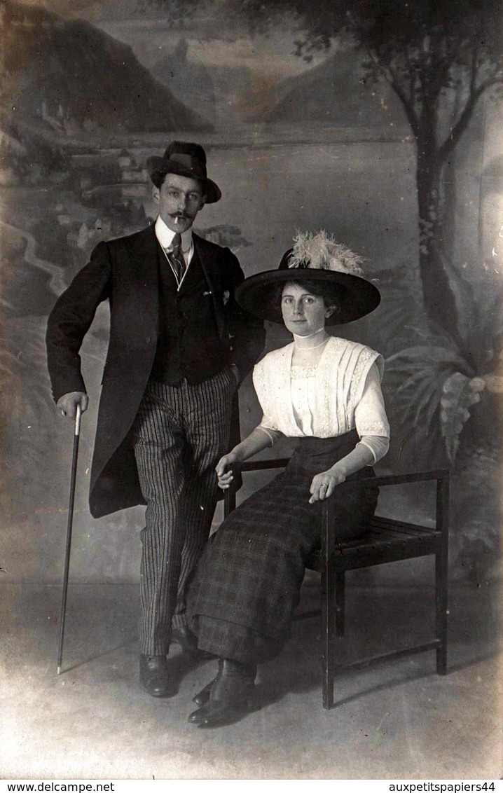 Carte Photo Originale Portrait Studio D'un Couple De Montreux Par Ernest-Gass 5 Grande Rue - Personnes Anonymes