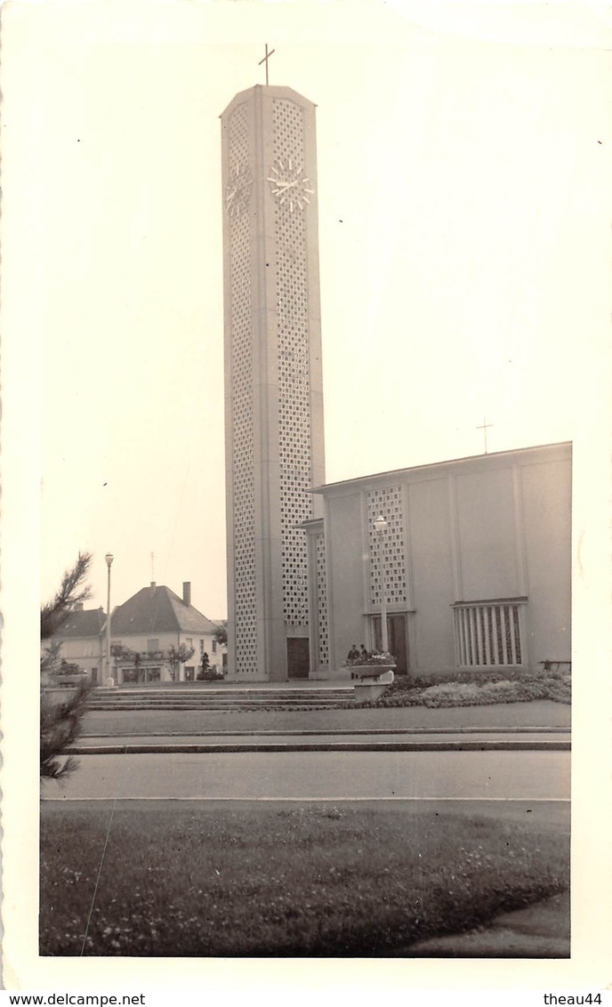 WITENHEIM  - Cliché De L'Eglise En 1961  - Voir Description - Wittenheim