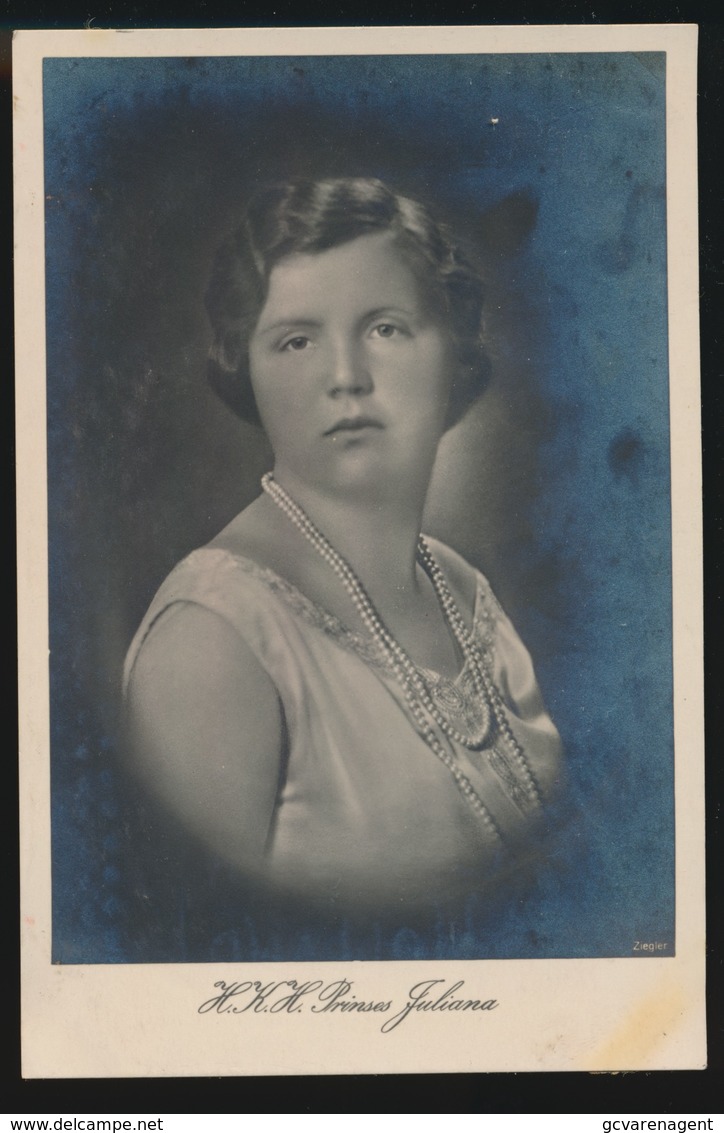 H.K.H. PRINSES JULIANA     FOTOKAART - Koninklijke Families