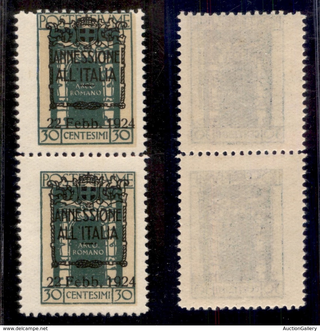 Occupazioni I Guerra Mondiale - Fiume - 1924 - 30 Cent Annessione (219 Varietà) - Coppia Verticale Di Formati Diversi -  - Autres & Non Classés