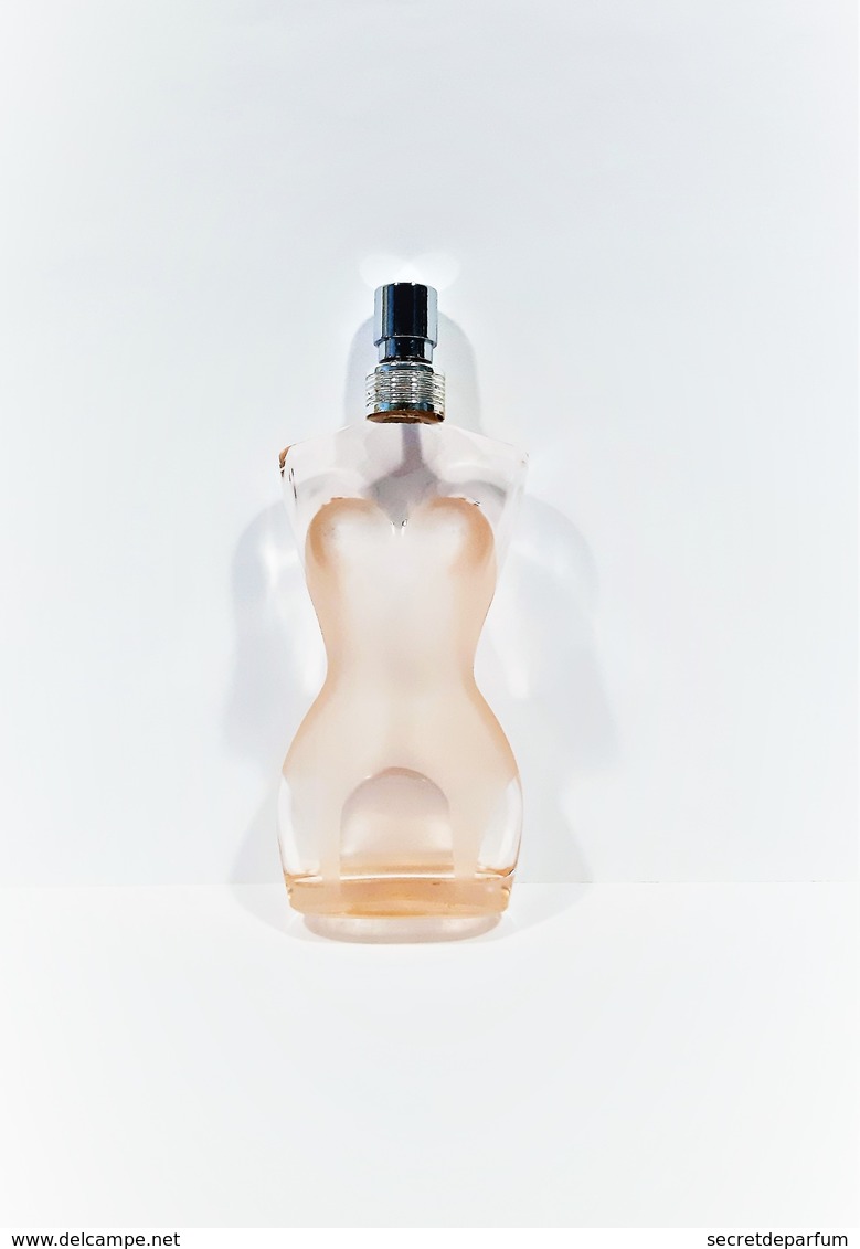 Flacon De Parfum   Jean Paul Gaultier    CLASSIQUE VIDE   50 Ml   EDT  Bouchon Métal Buste Corset - Bottles (empty)