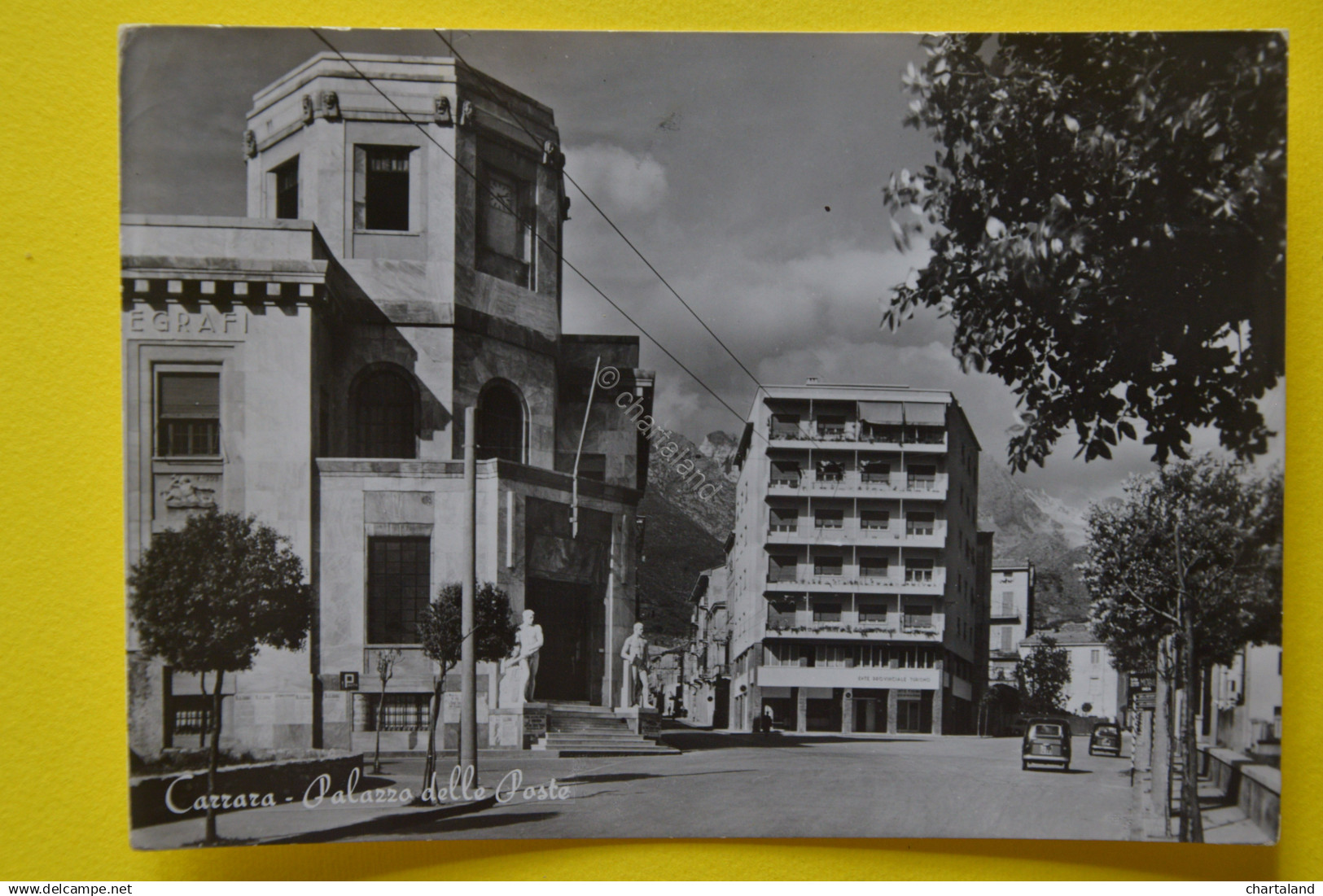 Cartolina Carrara Palazzo Delle Poste 1961 - Massa