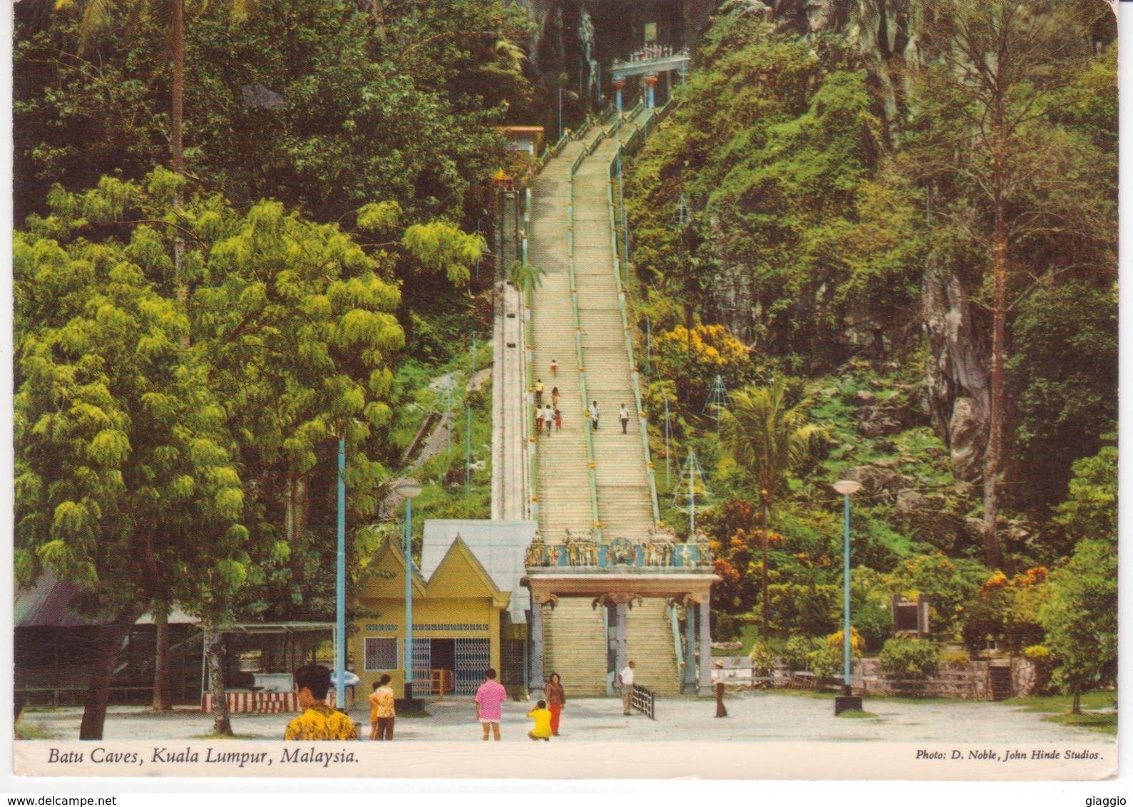 °°° 13467 - MALAYSIA - BATU CAVES , KUALA LUMPAR - 1980 With Stamps °°° - Malesia