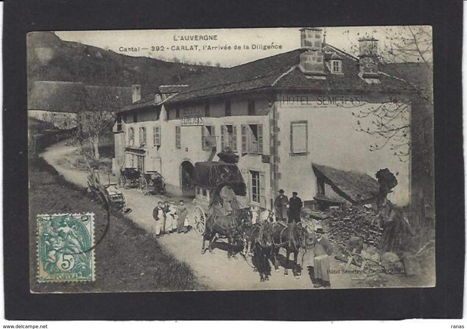 CPA Cantal 15 Carlat Courrier Attelage Circulé - Carlat