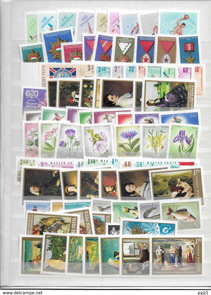 Hungary, MNH Collection Of Sets (4 Scans)  Postfris ** - Collections (sans Albums)
