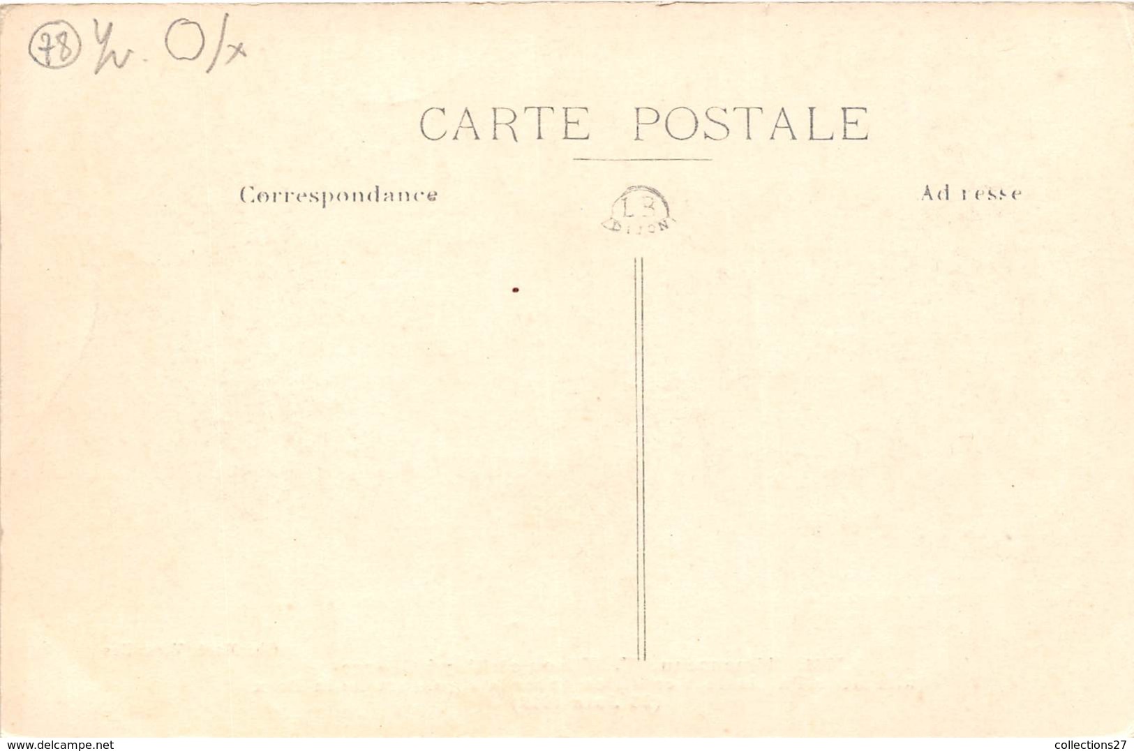 78-VERSAILLES- MM CLEMENCEAU ,W .WILSON ET LlOYD GEORGE QUITTANT LE PALAIS DE VERSAILLE APRES LA SIGNATURE DE LA PAIX 19 - Versailles