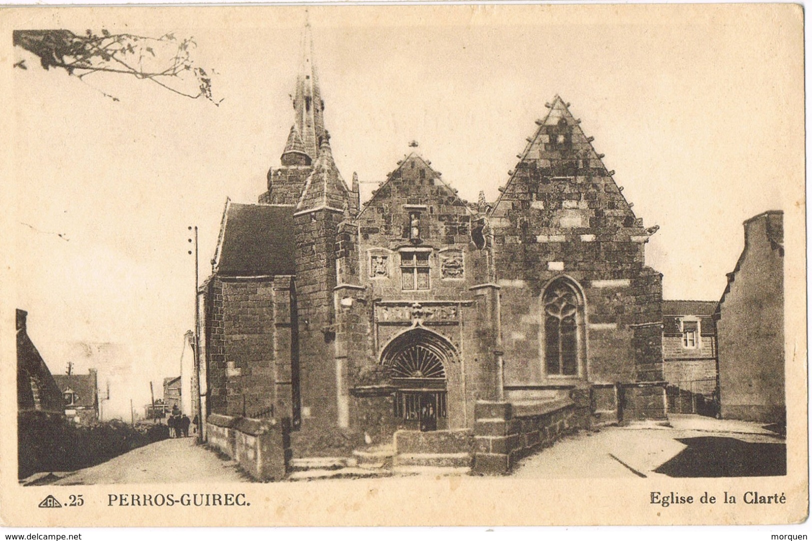 33617. Postal Ambulant LANNION A PLOUARET 1932. Eglise De La Clarté De PERROS GUIREC - Cartas & Documentos