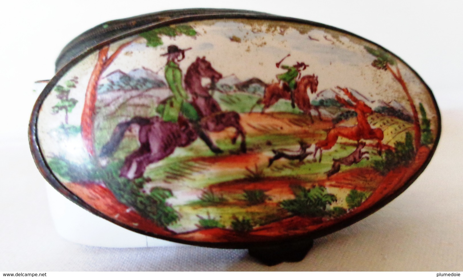 XVIII ° à restaurer PETITE BOÎTE TABATIERE SCENES DE CHASSE SANGLIER & CERF . SIGNATURE . ANTIQUE TOBACCO SNUFF BOX .