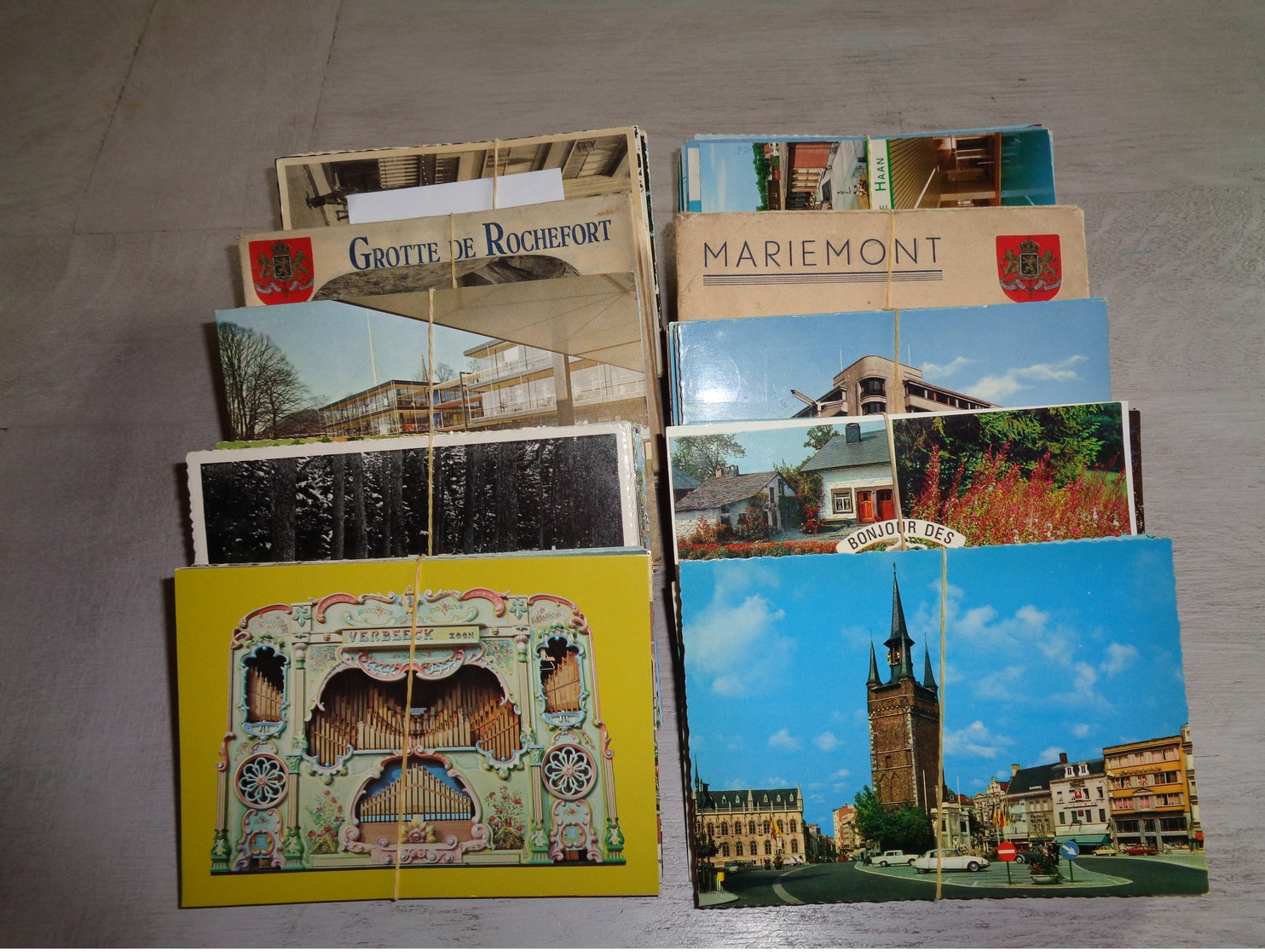 Beau lot de 500 cartes postales de Belgique CPSM  grand format  Mooi lot van 500 postkaarten België gr. formaat 101scans