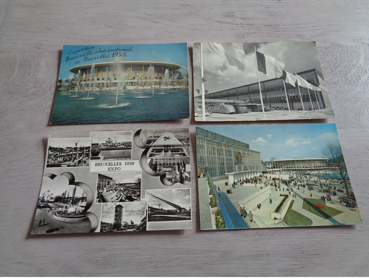 Beau lot de 60 cartes postales de Belgique CPSM  grand format  Exposition Universelle de Bruxelles 1958  Brussel