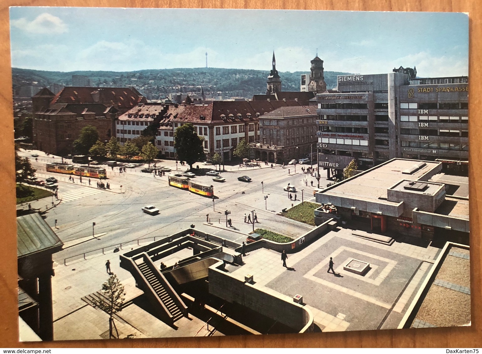 Stuttgart Schlossplatz/Altes Schloss Und Stiftskirche - Stuttgart