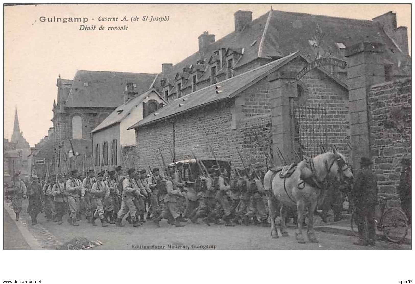 22 . N° 44912 . Guingamp . Caserne . Depot De Remonte - Guingamp