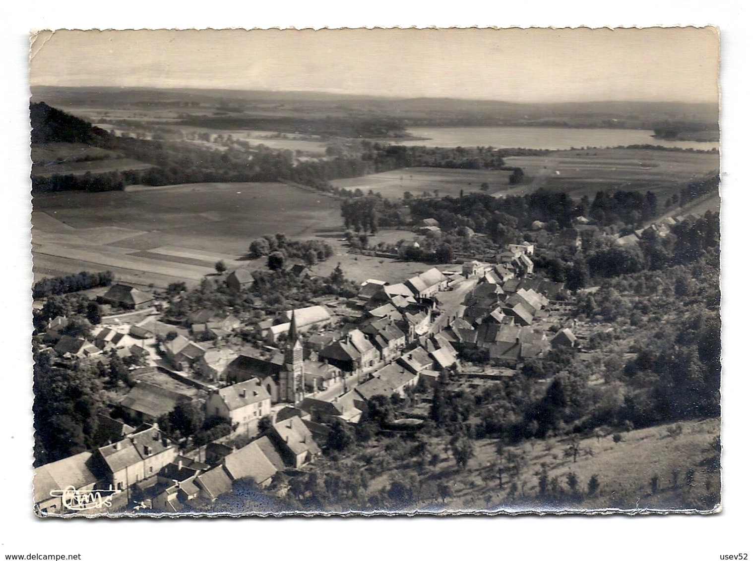 CPSM Longeau - Vue Panoramique Aérienne - En Arrière Plan, Le Réservoir De La Vingeanne - Le Vallinot Longeau Percey