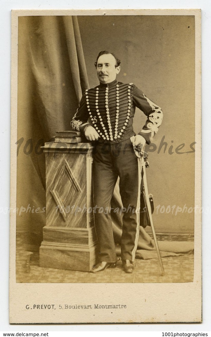 CDV G. Prevot Photographe, Photographe De La Garde Imp&eacute;riale, Boulevard Montmartre 5, Paris. Portrait D&#039;un M - Autres & Non Classés