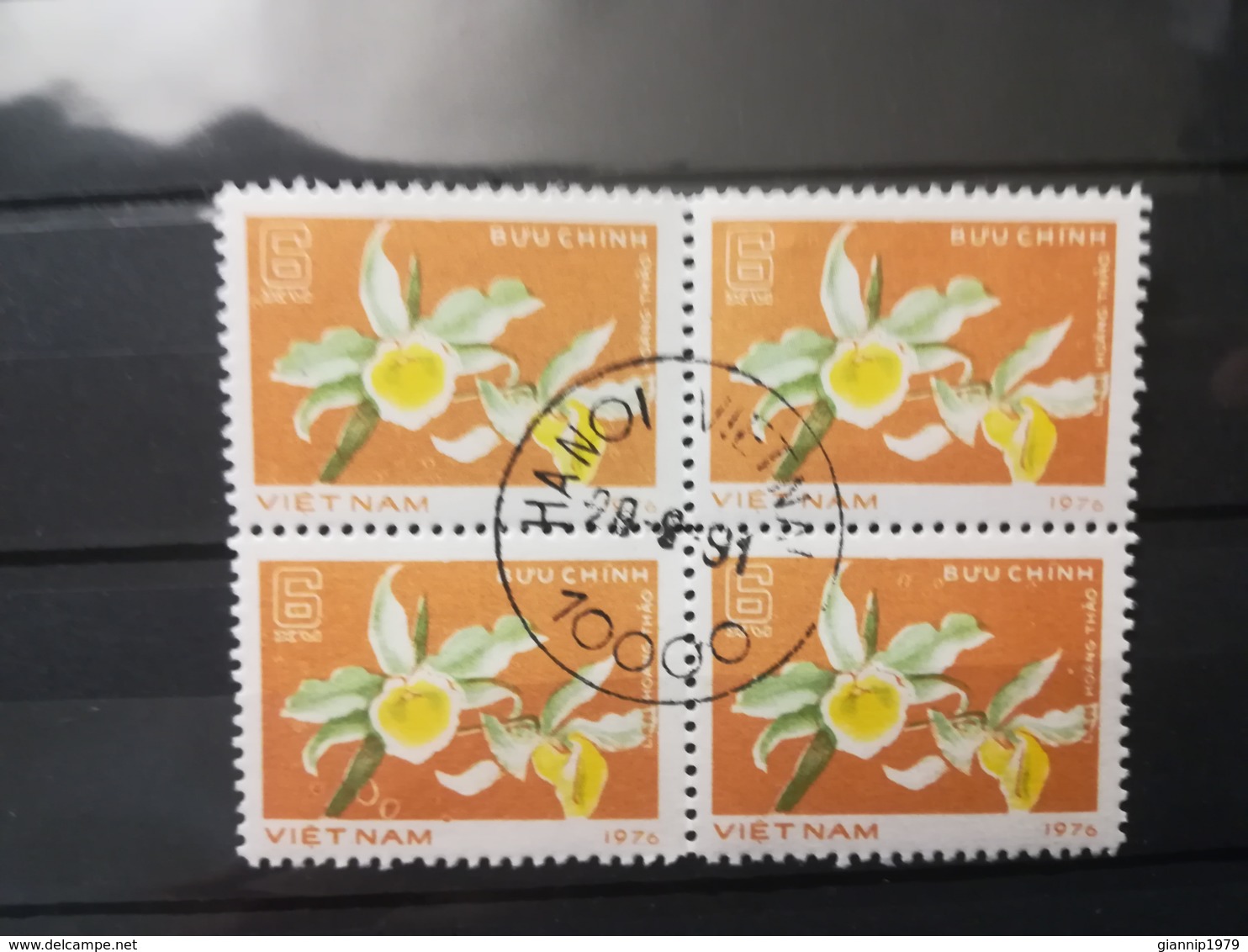 FRANCOBOLLI STAMPS VIETNAM VIET NAM 1976 USED SERIE FIORI FLOWERS QUARTINA DA FOGLIO - Vietnam