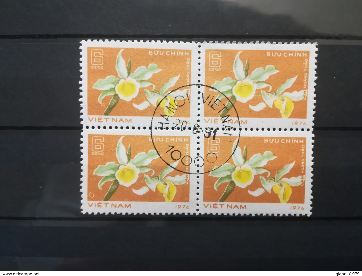 FRANCOBOLLI STAMPS VIETNAM VIET NAM 1976 USED SERIE FIORI FLOWERS QUARTINA DA FOGLIO - Vietnam