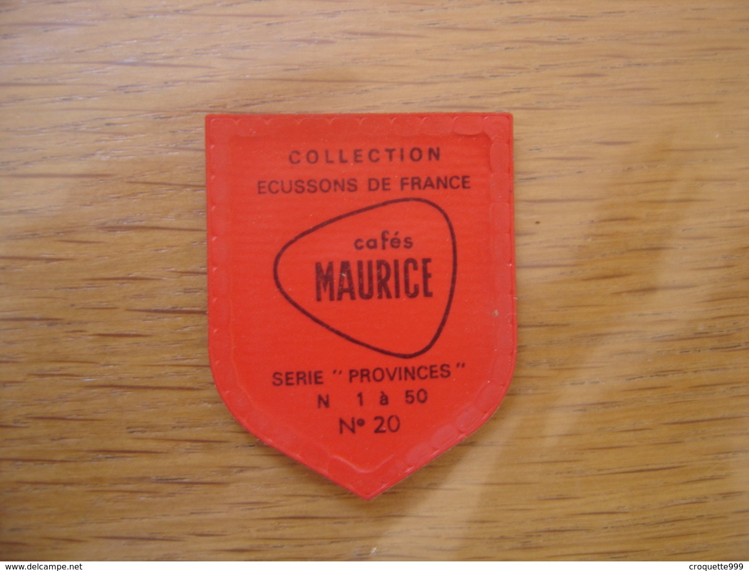 Ecusson Plastifie Cafés MAURICE Blason PROVINCE DU COMTE DE VENAISSIN  N°20 - Escudos En Tela