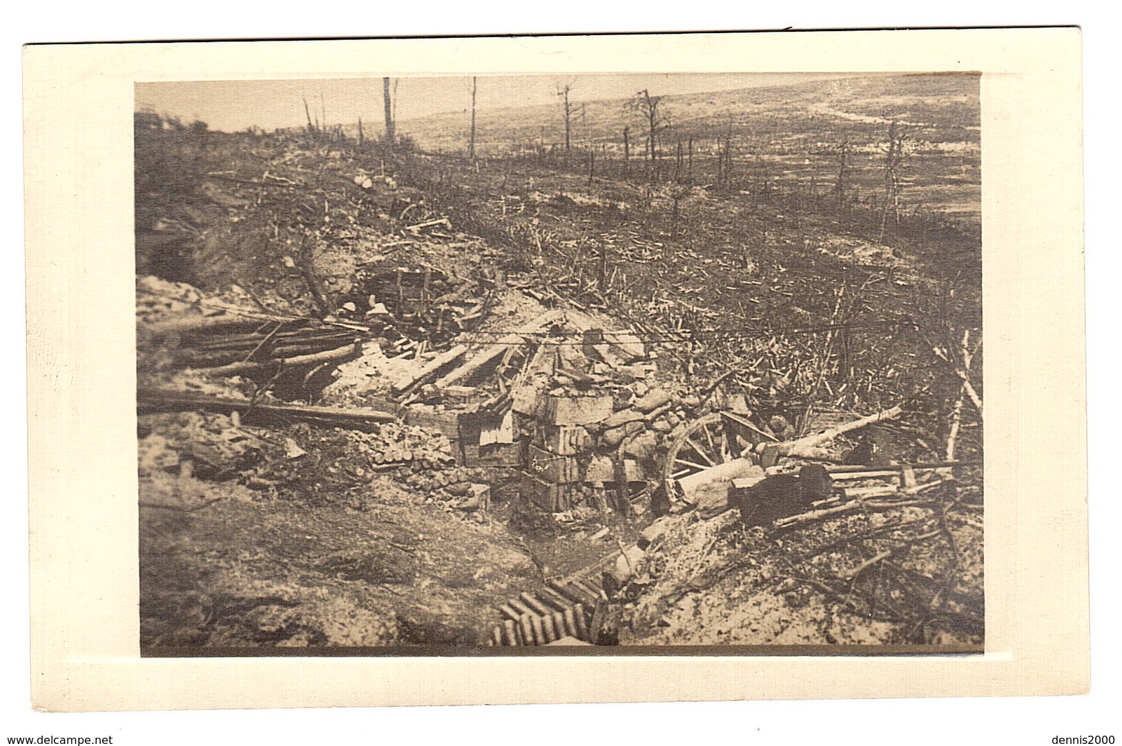 MILITARIA - CARTE PHOTO - PHOTO CARD - Scène De Guerre - Autres & Non Classés