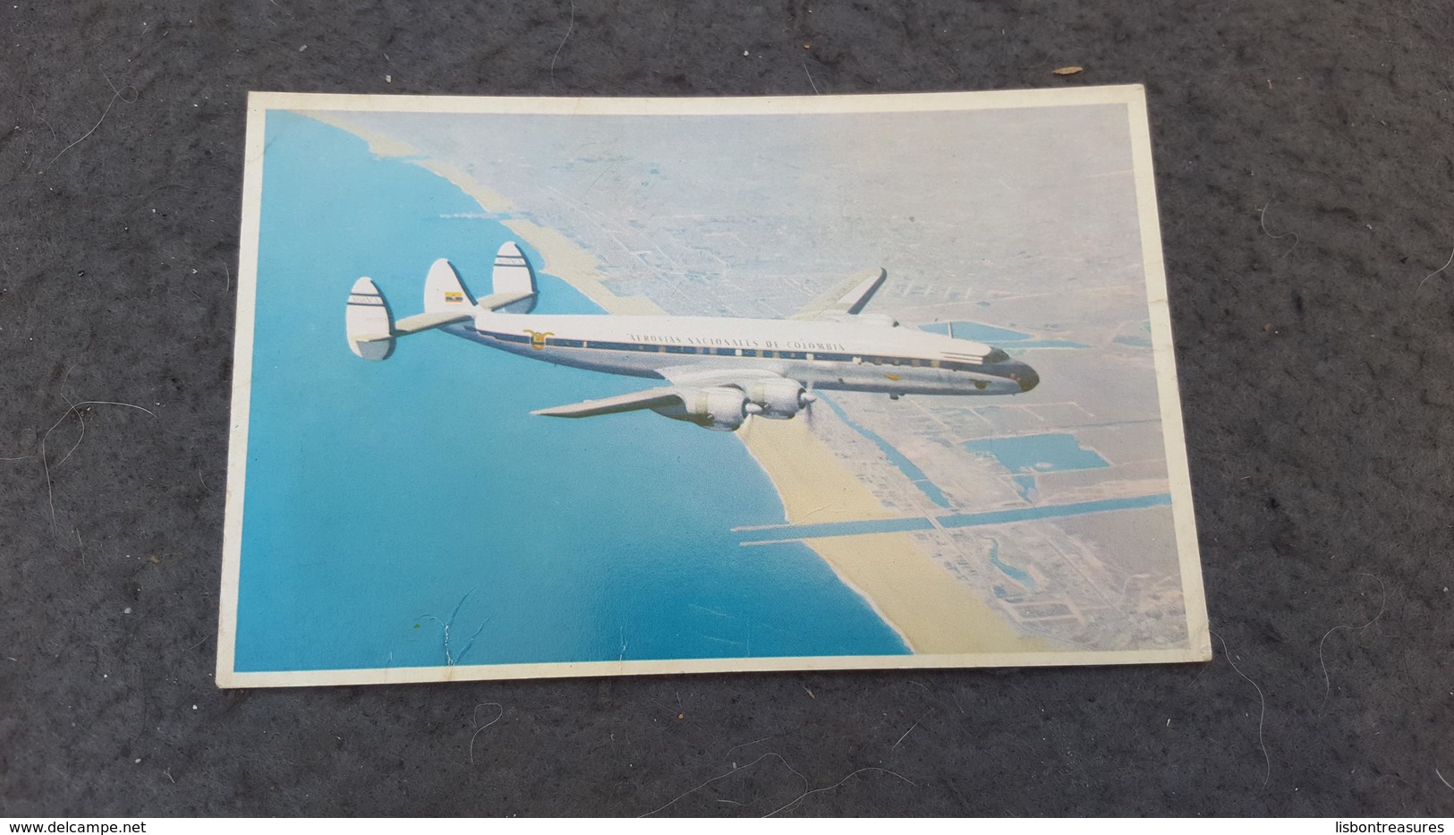 ANTIQUE POSTCARD AVIANCA COLOMBIA AIRLINES " SUPER-G CONSTELLATION" AIRPLANE UNUSED - 1946-....: Ere Moderne